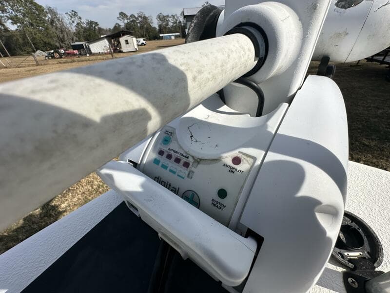 2008 NauticStar 2400 NauticBAY