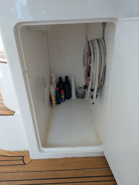 1998 Viking Princess Sport Cruiser