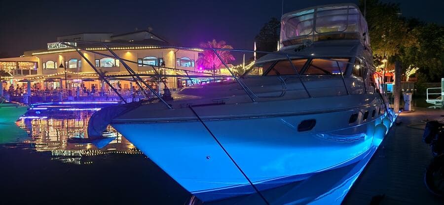 1998 Viking Princess Sport Cruiser