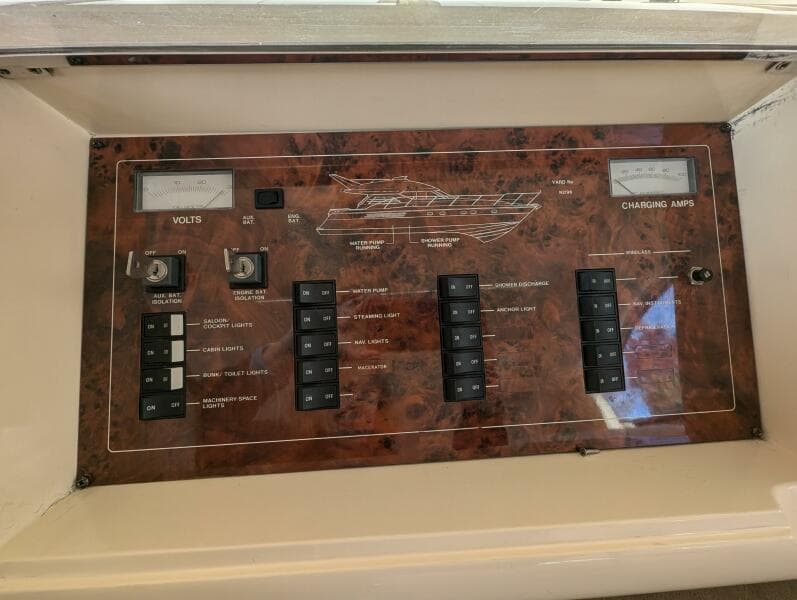 1998 Viking Princess Sport Cruiser