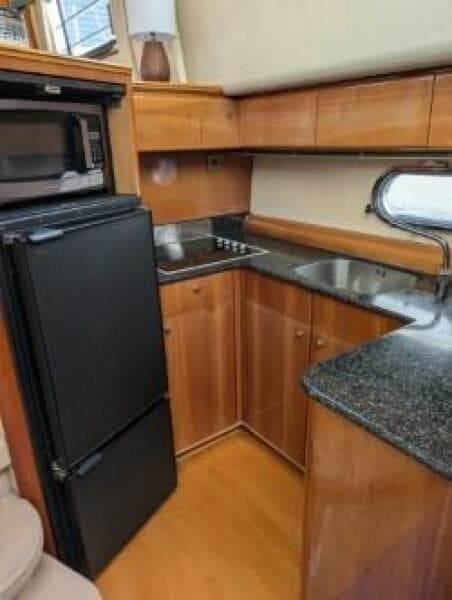 1998 Viking Princess Sport Cruiser