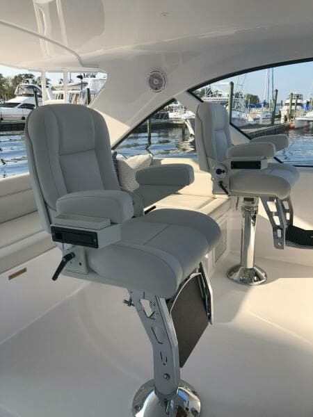 2020 Hatteras GT45 Express