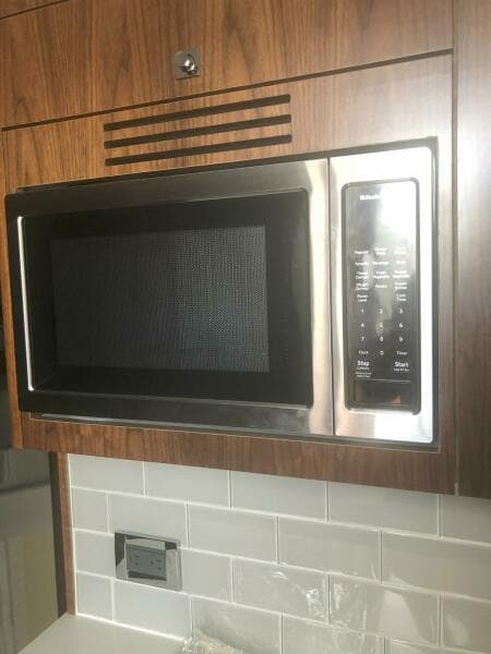 2020 Hatteras GT45 Express