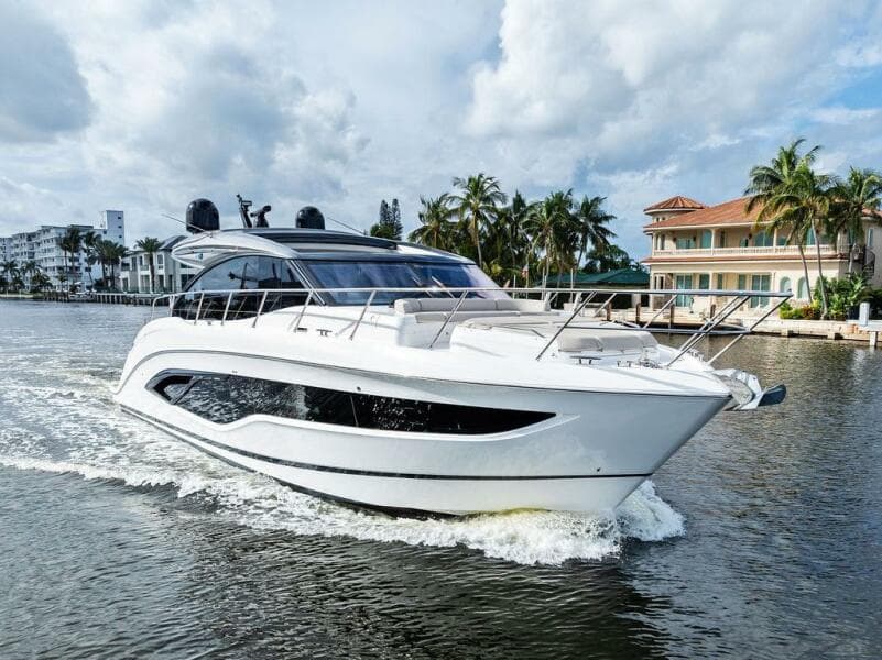 2021 Princess V55