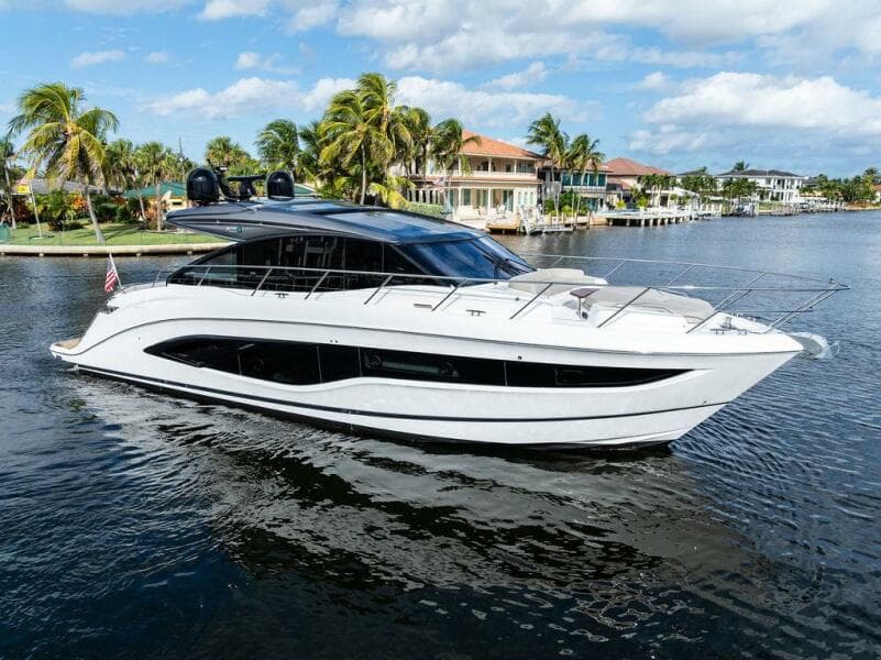 2021 Princess V55
