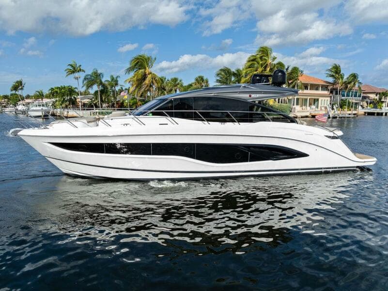 2021 Princess V55