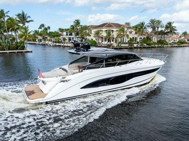 2021 Princess V55