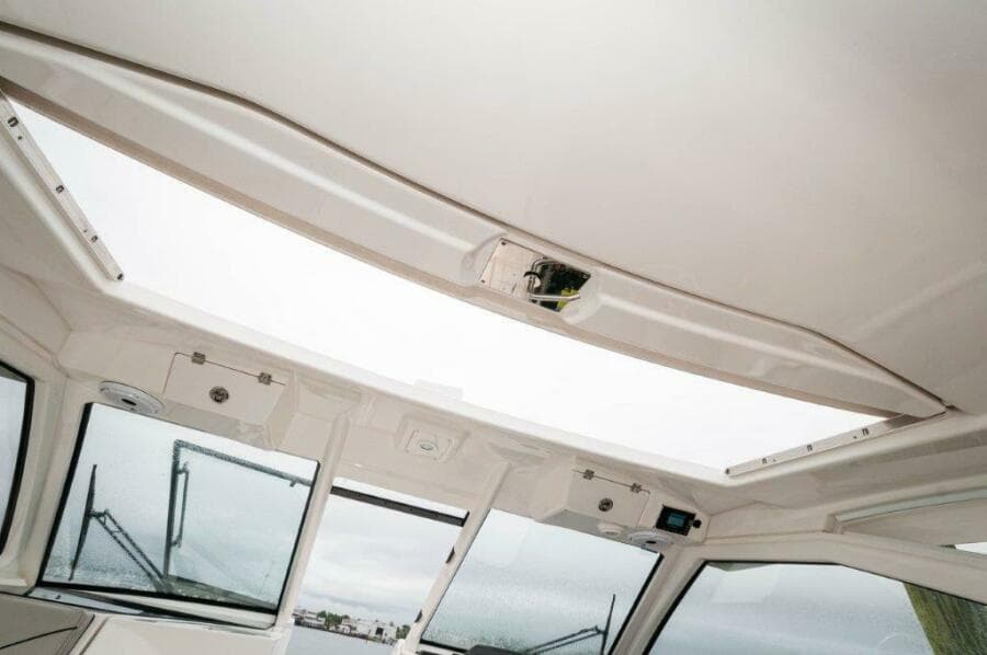 2023 Pursuit DC 365 Dual Console