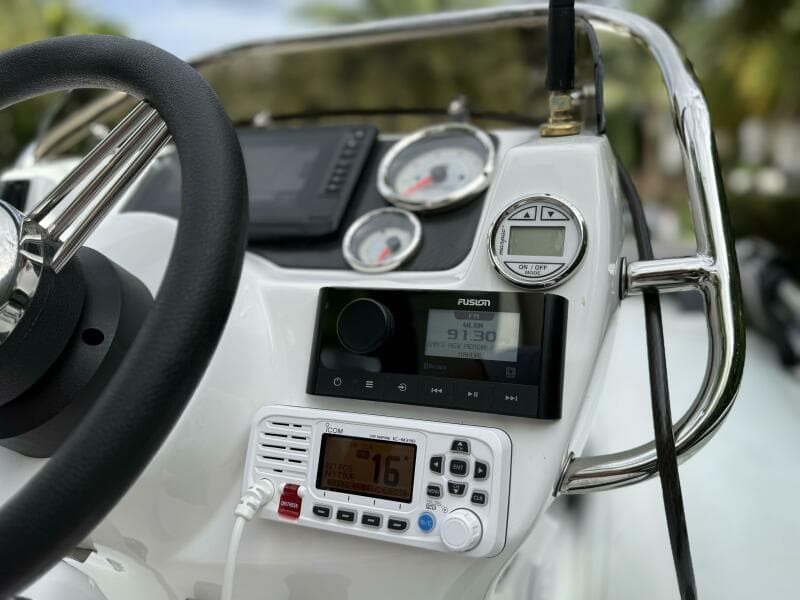 2024 Walker Bay Generation 360 DLX