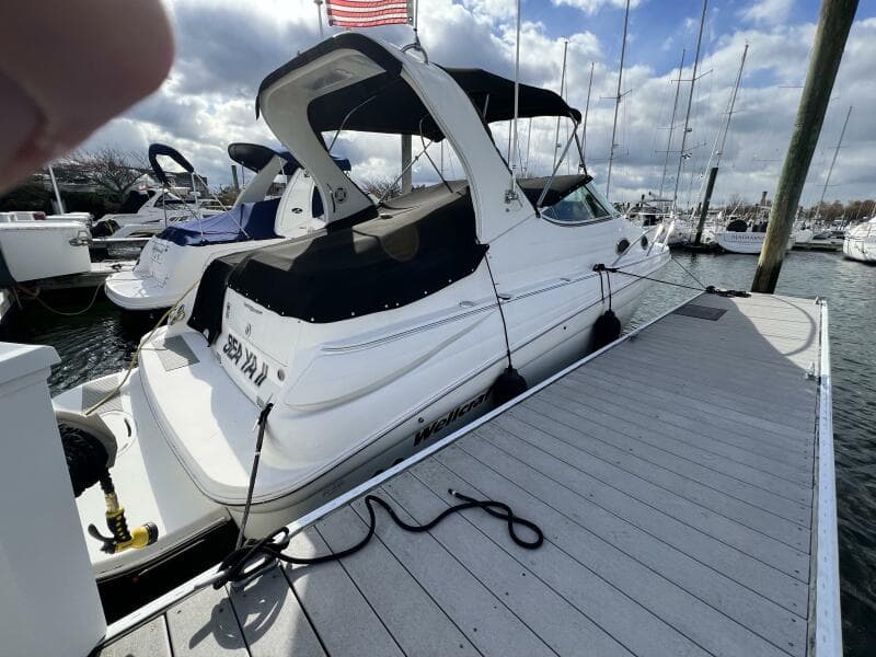 2001 Wellcraft 2800