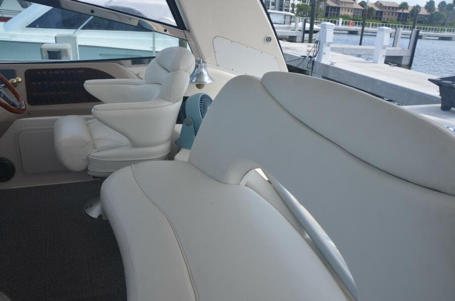 Sea Ray 46 4 RICH-SHER OR POORER - Cockpit - Helm