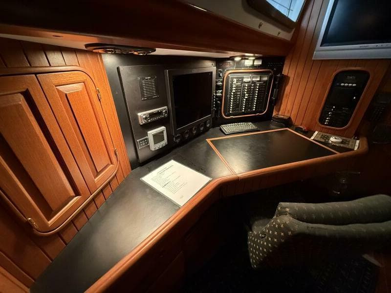 1986 Hans Christian 43 Christina