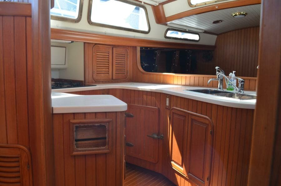 1986 Hans Christian 43 Christina