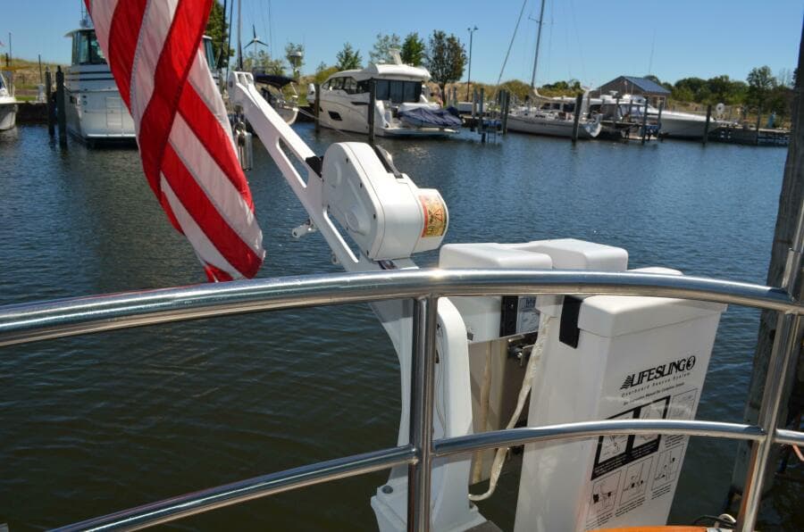 1986 Hans Christian 43 Christina