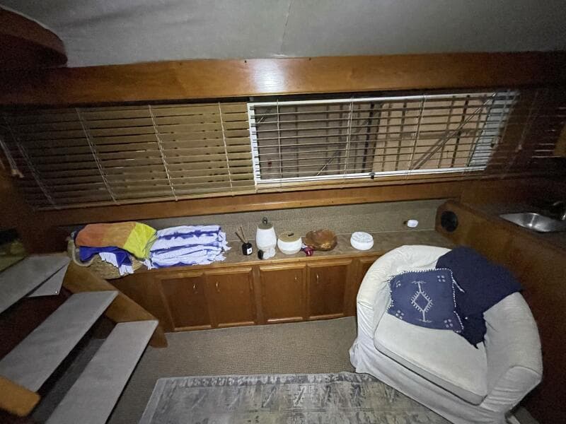 1986 Egg Harbor 40 Motor Yacht