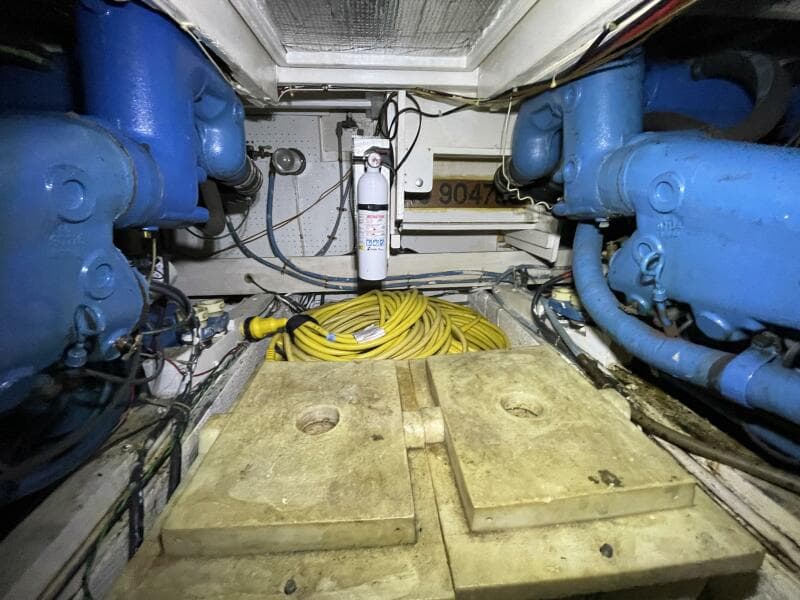 1986 Egg Harbor 40 Motor Yacht