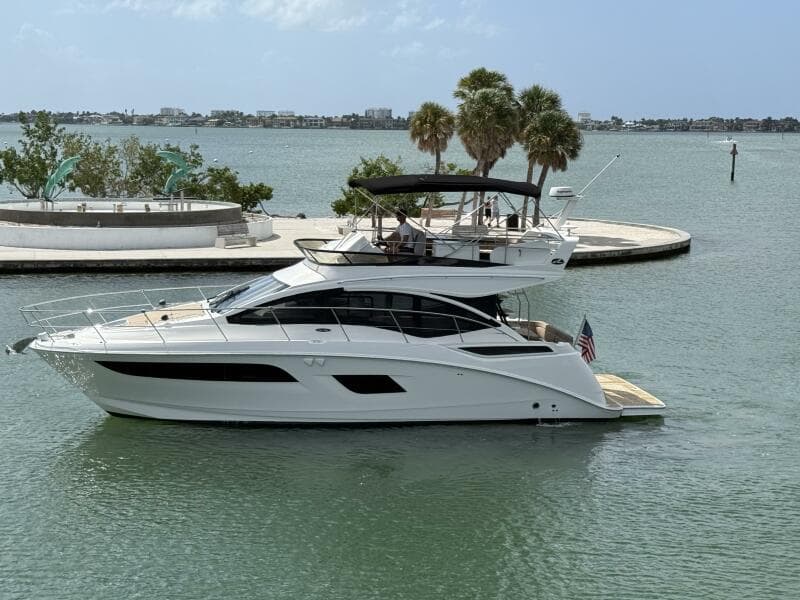 2018 Sea Ray FLY 400