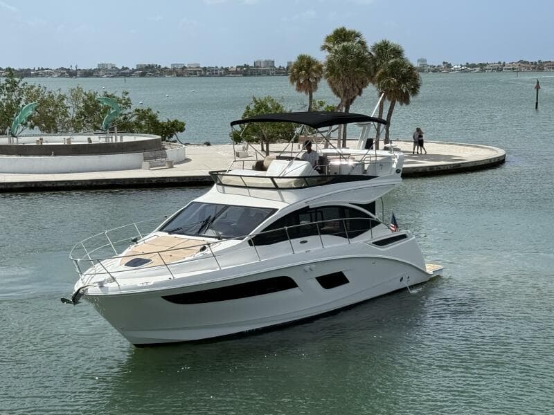 2018 Sea Ray FLY 400