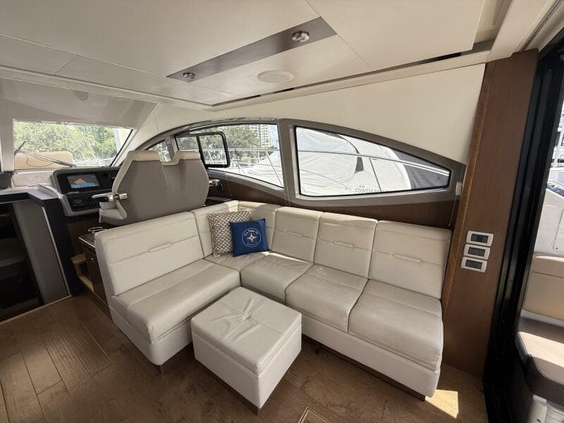 2018 Sea Ray FLY 400