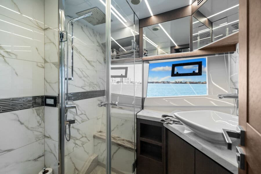 2020 Galeon 680 FLYBRIDGE