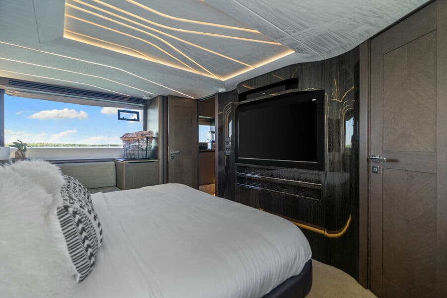 2020 Galeon 680 FLYBRIDGE