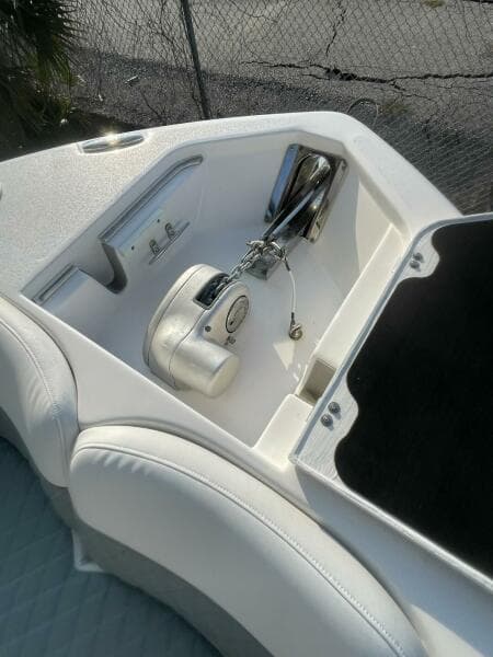 2020 Sea Fox 248 Commander