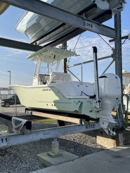 2020 Sea Fox 248 Commander