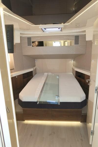 2026 Cobra Seamaster 45