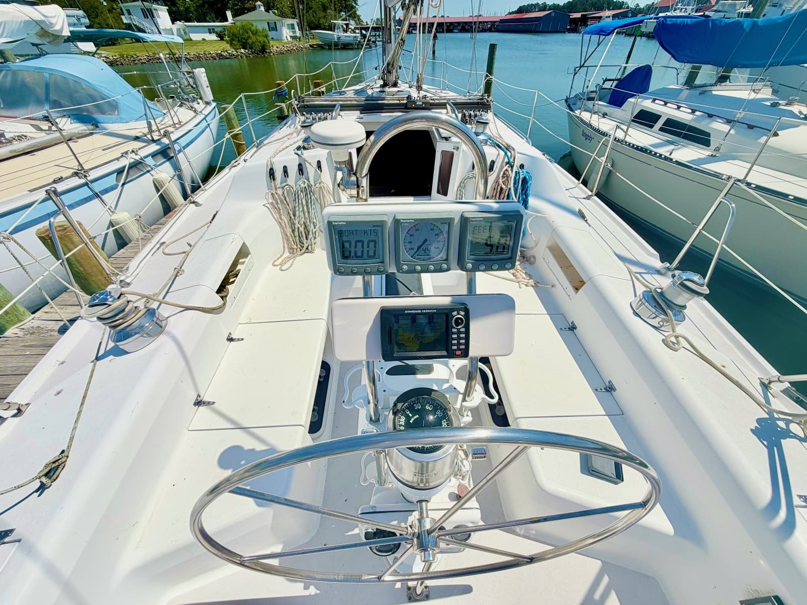 2001 Catalina 380 - Photo 3