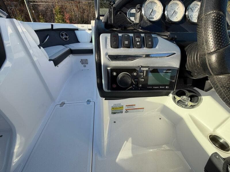 2016 Regal 2000 ES Bowrider