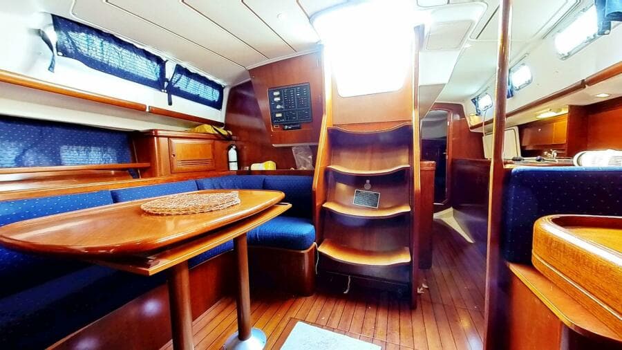 2003 Beneteau Oceanis 42 CC