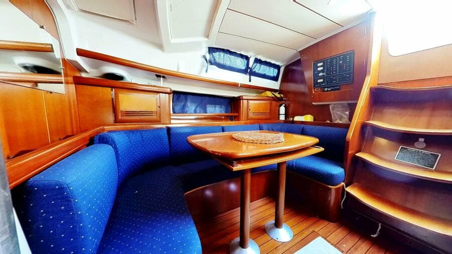 2003 Beneteau Oceanis 42 CC