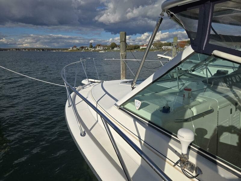 1998 Tiara Yachts Coronet