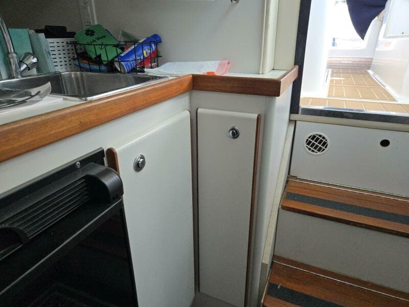 1998 Tiara Yachts Coronet