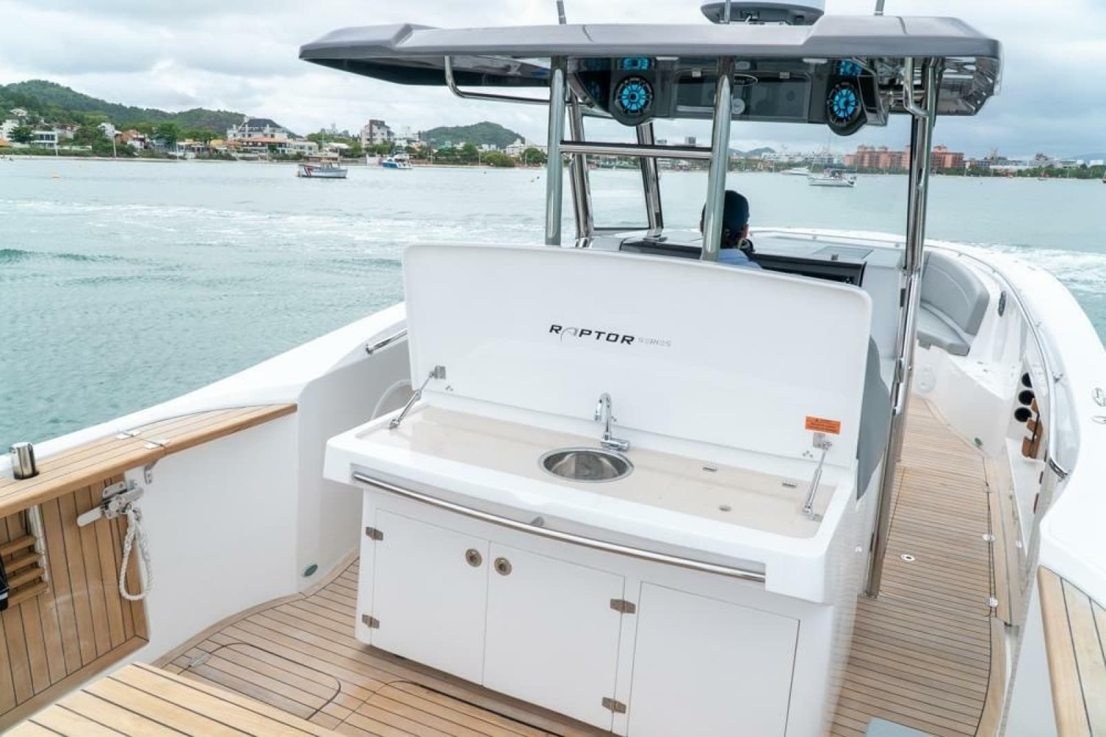 2025 Fishing Raptor 390 Solarium - Photo 7