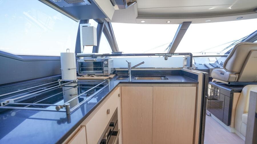 2017 Azimut 66 Flybridge