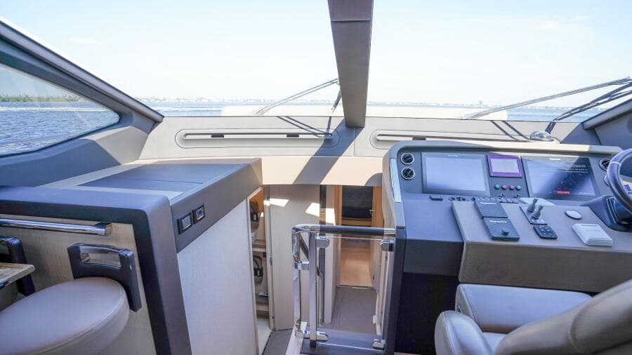 2017 Azimut 66 Flybridge