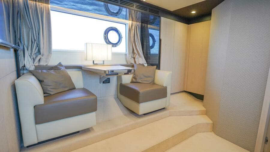 2017 Azimut 66 Flybridge