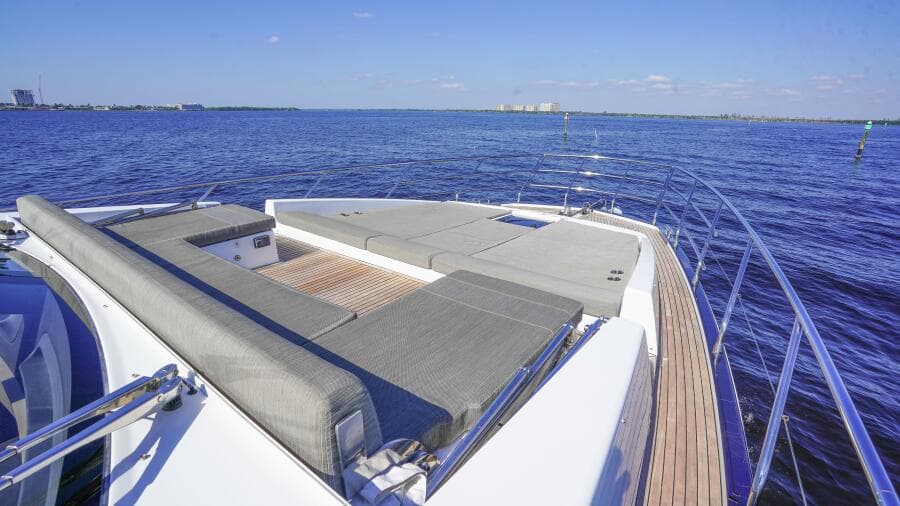 2017 Azimut 66 Flybridge