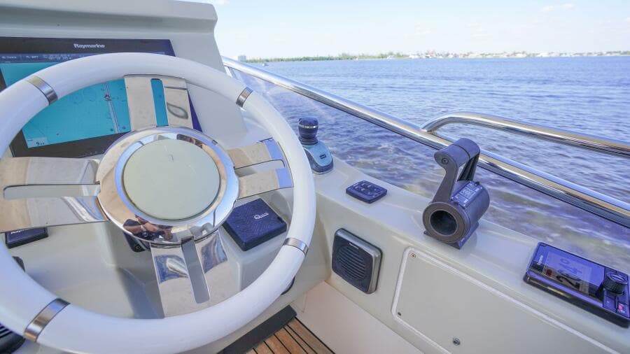 2017 Azimut 66 Flybridge