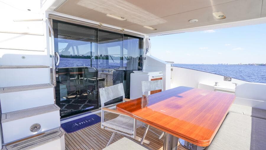 2017 Azimut 66 Flybridge