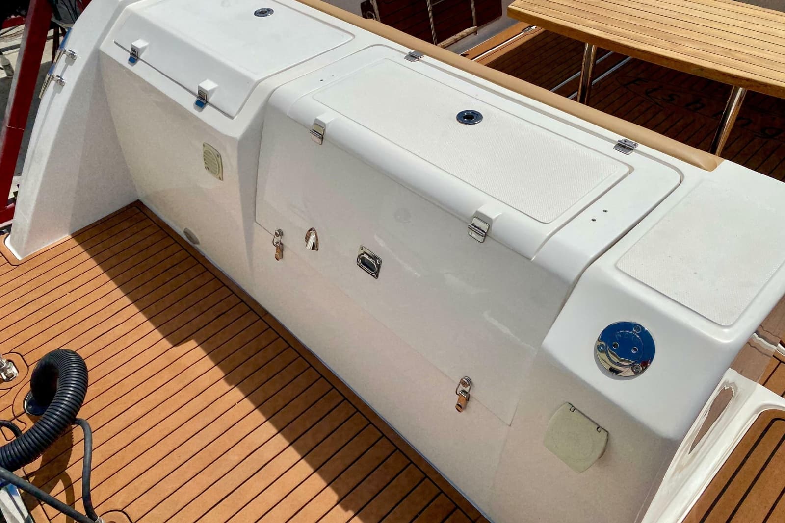 2023 Fishing Raptor 390 Solarium - Photo 18