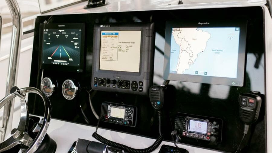 2025 Garnet Offshore 300 HT