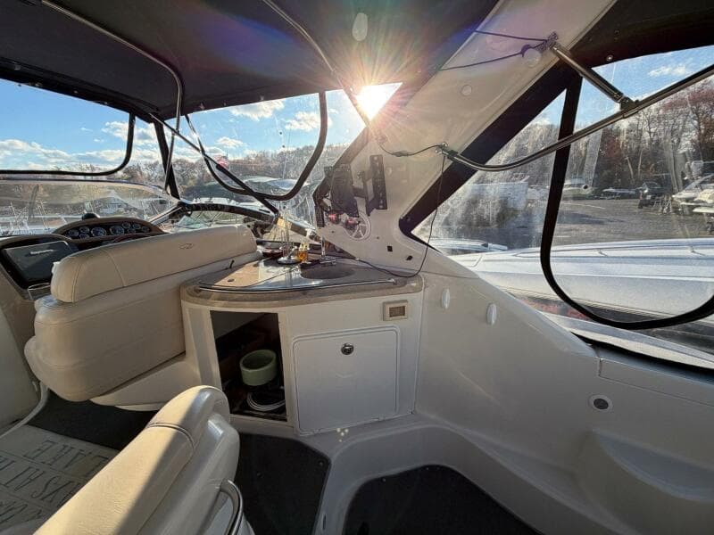 2002 Regal Commodore 3860