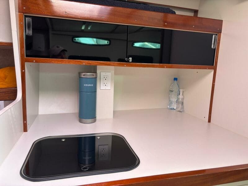 1987 Chris-Craft 284