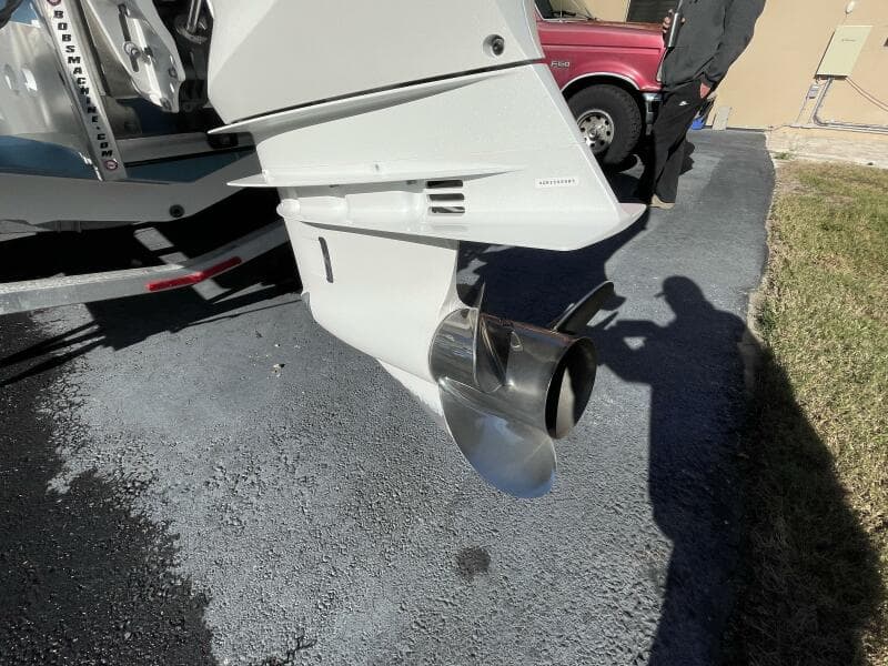 2023 Sportsman Masters 267 Bay Boat