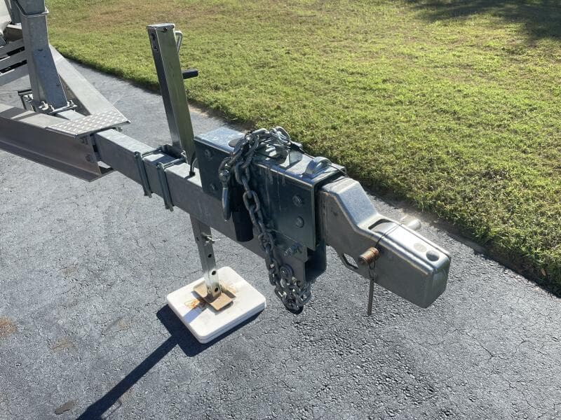 2023 Sportsman Masters 267 Bay Boat