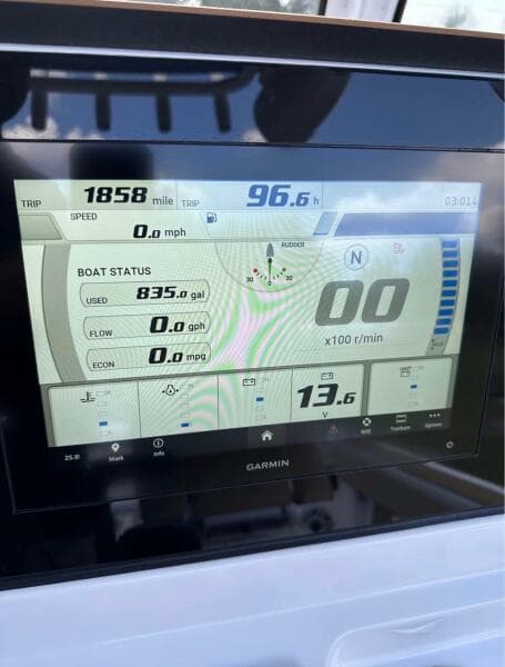 2023 Sportsman Masters 267 Bay Boat