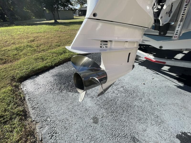 2023 Sportsman Masters 267 Bay Boat