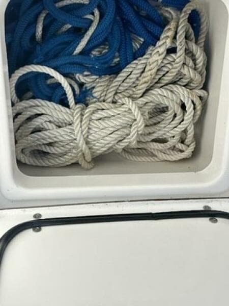 2014 Sea Hunt 27 Gamefish Forward Seating